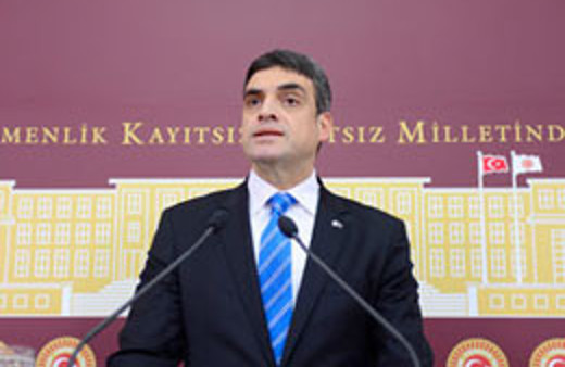 CHP’den Cemil Çiçek’e “yeşil bina” sorusu!