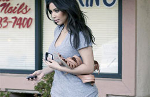 Kim Kardashian'ın popo iddiaları dikkat çekti!