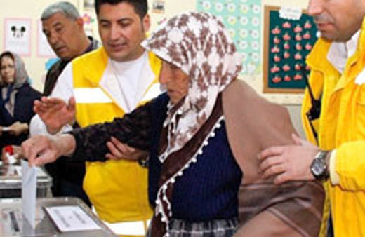 113 yaşındaki Döne Nine oyunu kullandı