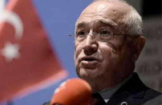 Cemil Çiçek'ten Engin Alan açıklaması