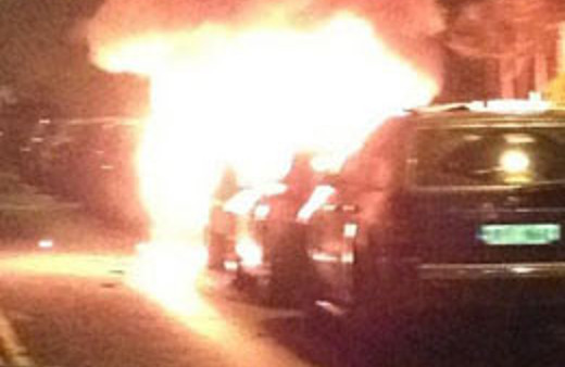 Saatini unutunca bomba elinde patladı