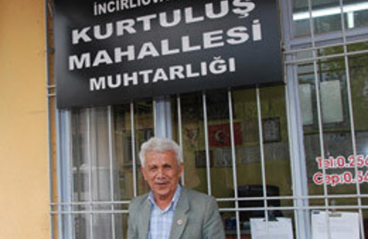 7. kez muhtar seçilen 77'lik dede coştu