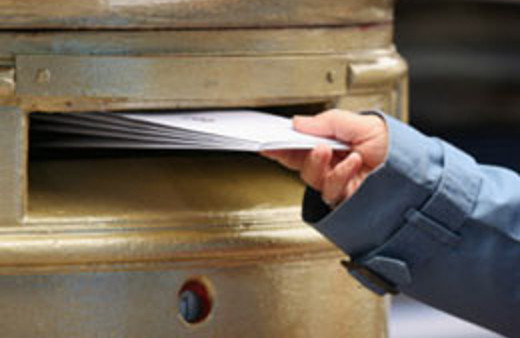 Halk posta kutusu diye mektupları...