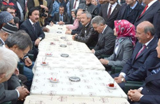 Bahçeli Ferdi Baba'dan özel istek yaptı