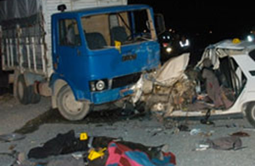 Konya'da korkunç kaza: Ölü ve yaralılar var