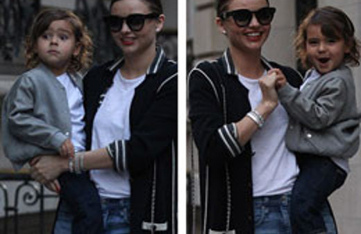 Ünlü modelin oğlunu gördünüz mü?