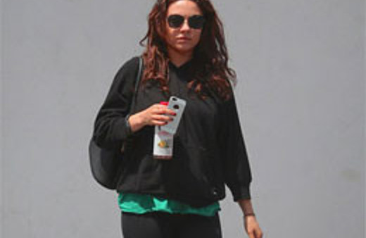 Hamile oyuncu spor çıkışı görüntülendi