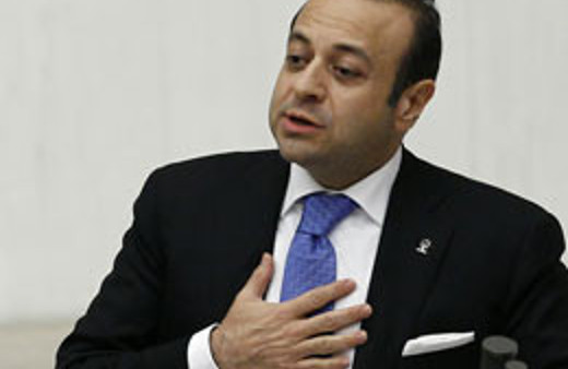 Egemen Bağış'ın Murat Göğebakan tweet'ine tepki yağdı!