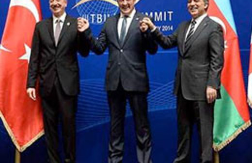 Üçlü Zirve'den dünyaya güç mesajı