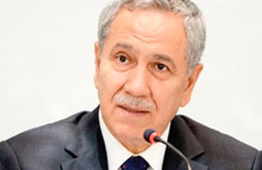 Arınç'tan 'eşcinsellerden irrite olurum' yorumu!