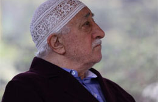 Cemaatin kampını basacaklardı! Cayır cayır yandılar