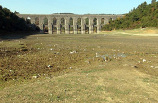 İstanbul'da susuzluk kapıda! ÜRKÜTEN TABLO