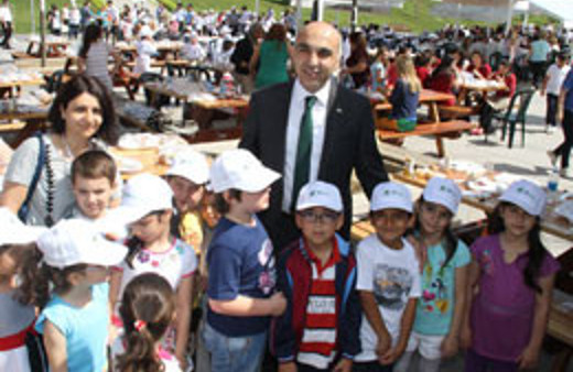 Bakırköy Belediyesi ödülleri Soma'ya gönderiyor