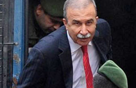 Hanefi Avcı'dan yeni kitap geliyor! 