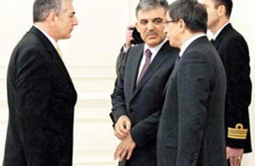 Dışişlerinde cemaat temizliği başladı!