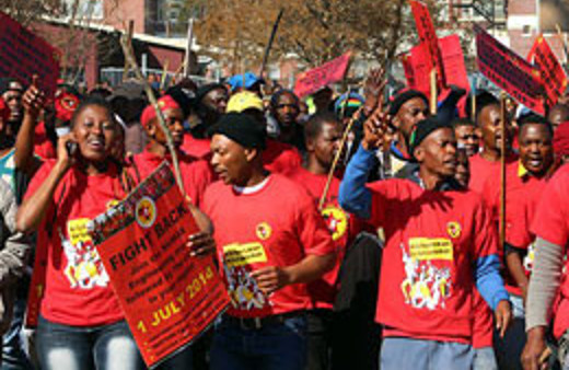 Güney Afrika’da 220 bin metal işçisi greve gitti