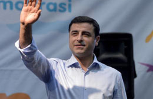 Yetmez ama evet partisi Demirtaş dedi!