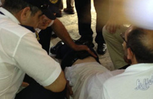 Kapalıçarşı'da parfümcüler dehşet saçtı