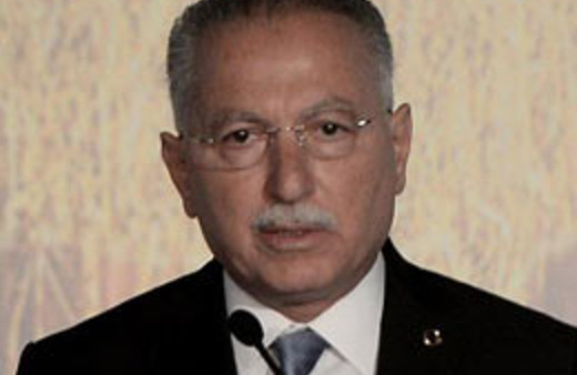 Ekmel Bey Gül ve Erdoğan'ı telefonla aradı