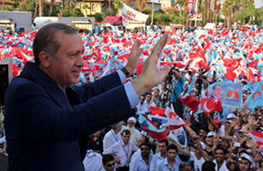 &nbsp;Artık özür dileten bir Türkiye var