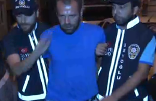İnterpol'un aradığı katil İstanbul'da enselendi