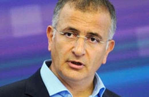 Cemaatin Fuat Avni'sinden Ekrem Dumanlı anketi