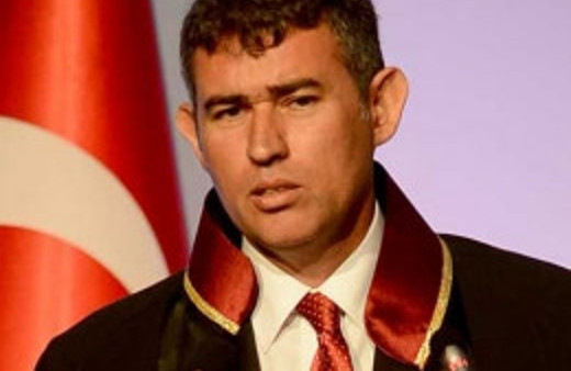 Metin Feyzioğlu'na şok! Başkan elini sıkmadı