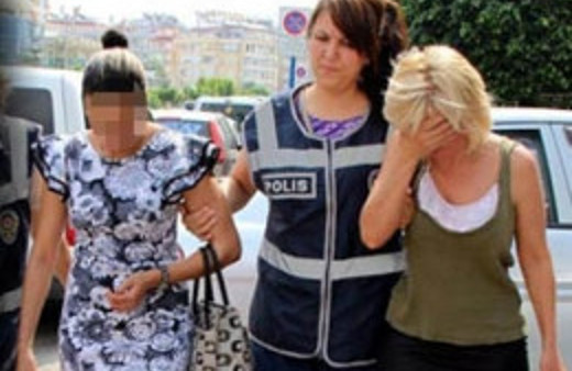 Bu ildeki apartlar fuhuş yuvası mı?