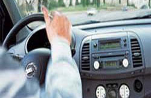 Müzik sürüş yeteneğinizi etkiliyor