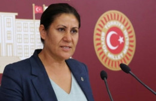 Çürük raporlu okulda eğitim çilesi!