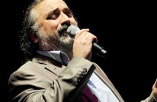 AK Parti'li iş adamından Volkan Konak sürprizi!