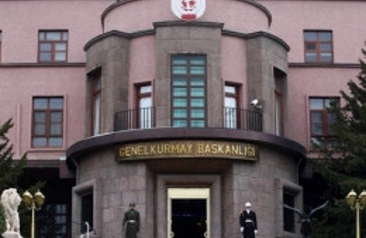 'Ailelerinin mutluluk ve sevinçlerini paylaşıyoruz'