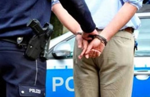 Cinci hoca imamı fena çarptı