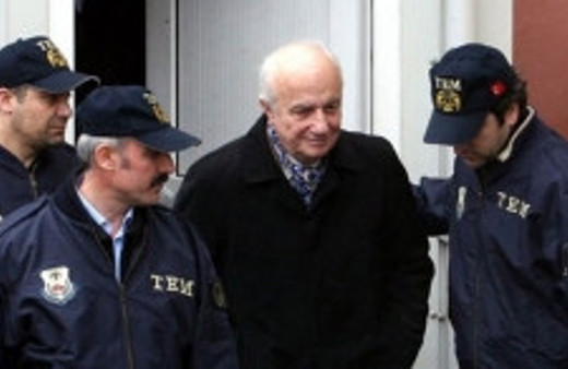 Balyoz davası yeniden başladı sorular bile hazır