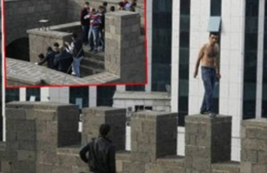 İntihar için çıktı vatandaş dayak attı!