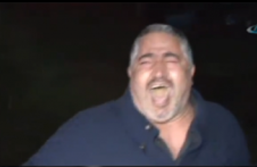 Mercedes'i suya gömüldü gülme krizine girdi!