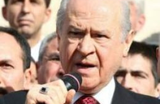 Devlet Bahçeli o kelimeyi söyleyemedi
