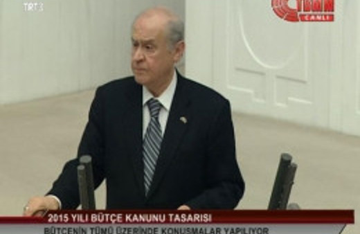 Bahçeli farkı! 25 dakikasını kullanmadan indi!