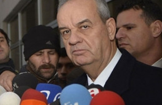 Başbuğ kumpas için cemaati işaret etti!