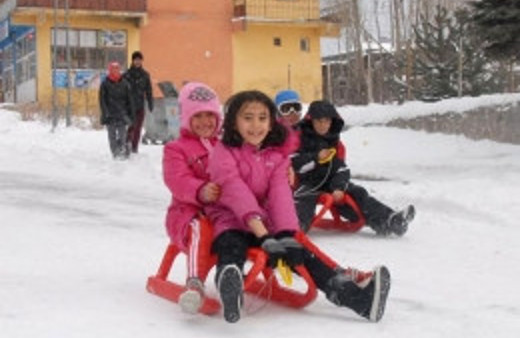 Okullar tatil oluyor öğretmen atamaları müjdesi