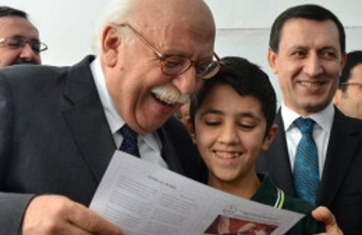 Nabi Avcı'dan karne ve tatil açıklaması