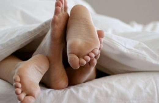 'Cin çıkaracağız' deyip yatağa yatırdı