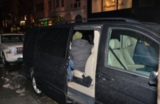 Cem Yılmaz o resmin silinmesini mi istedi?