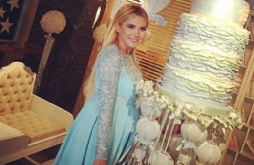 Ece Erken'den oğlu için baby shower partisi 