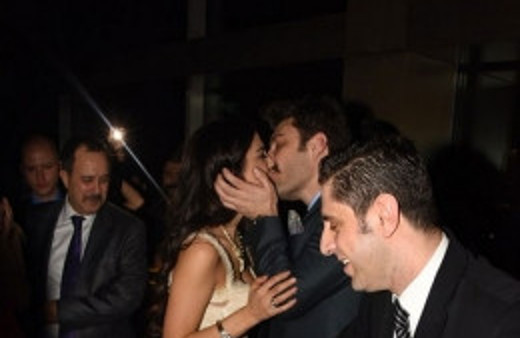 Şahin Irmak galada nişanlısını şok etti