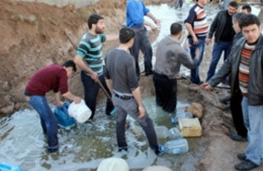 Bedava petrole koştular