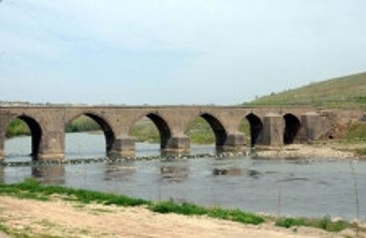 3 dev proje iptal oldu! Şirketlerden son dakika karar