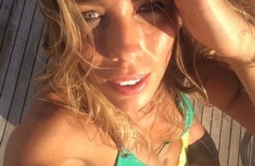 Survivor Fulya Keskin elendi Berna'ya saldırdı