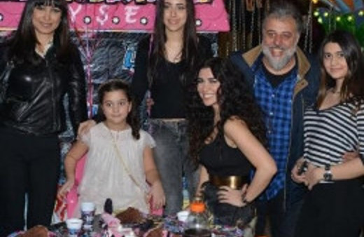 Hamdi Alkan'ın eski ve yeni eşi aynı karede