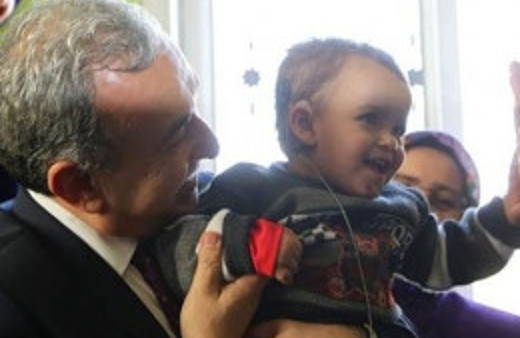 Erdoğan minik Yusuf'un yüzünü güldürdü!